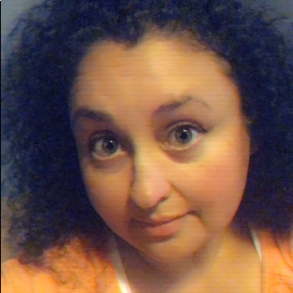 Welcome to my closet😍 - Picture 1 of 3